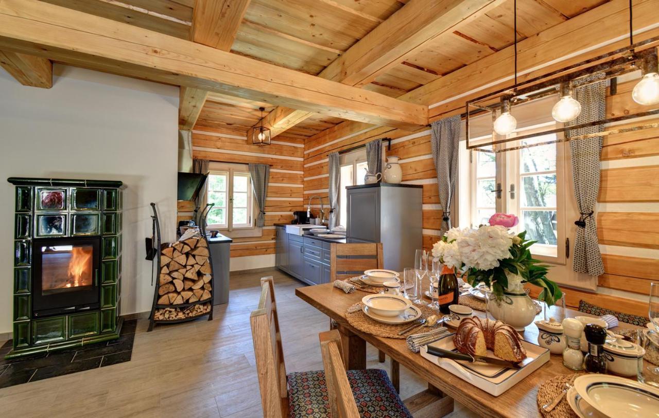 Ferienwohnung Roubenka Pod Troskami Ktová Exterior foto